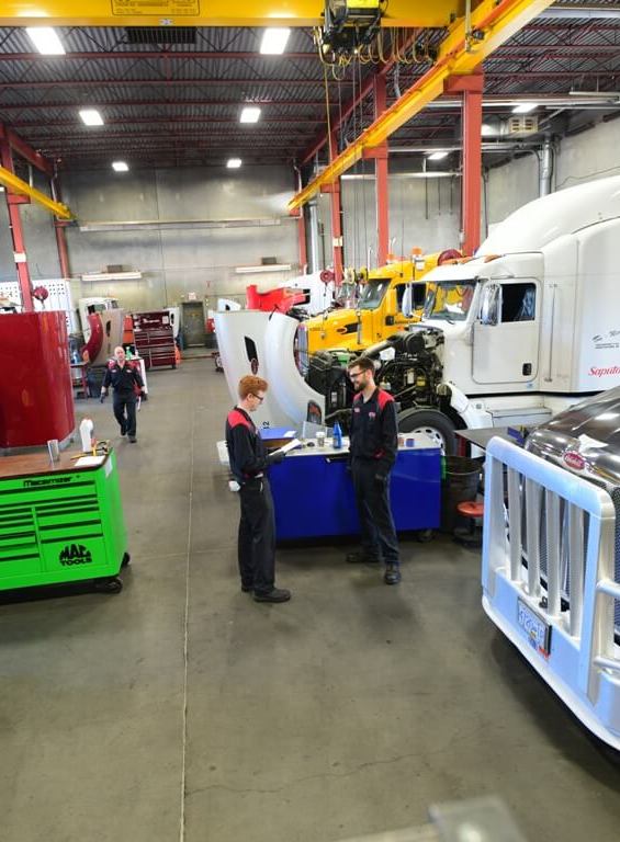 Peterbilt mobile service truck